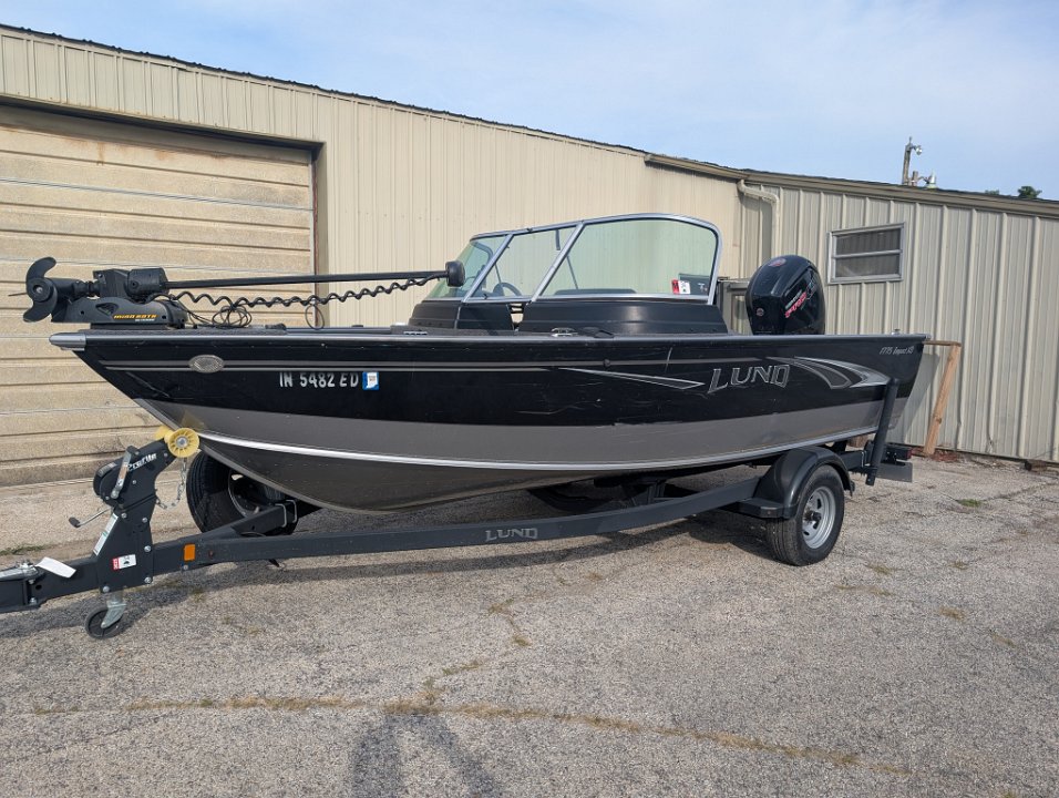 2019 Lund 1775 Impact XS