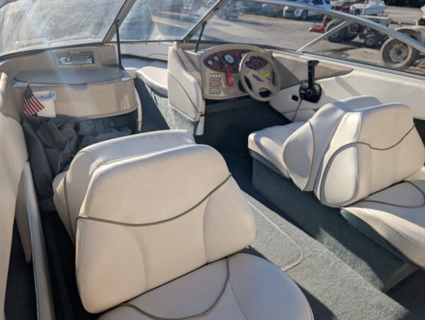 2000 Bayliner 1950 Capri I/O 3.0L Merc - Image 7