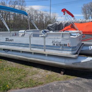 1995 Sylvan 18 Windsong