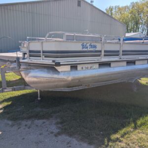 1992 Tracker 21 Party Barge with 25 Trailer. (consign)